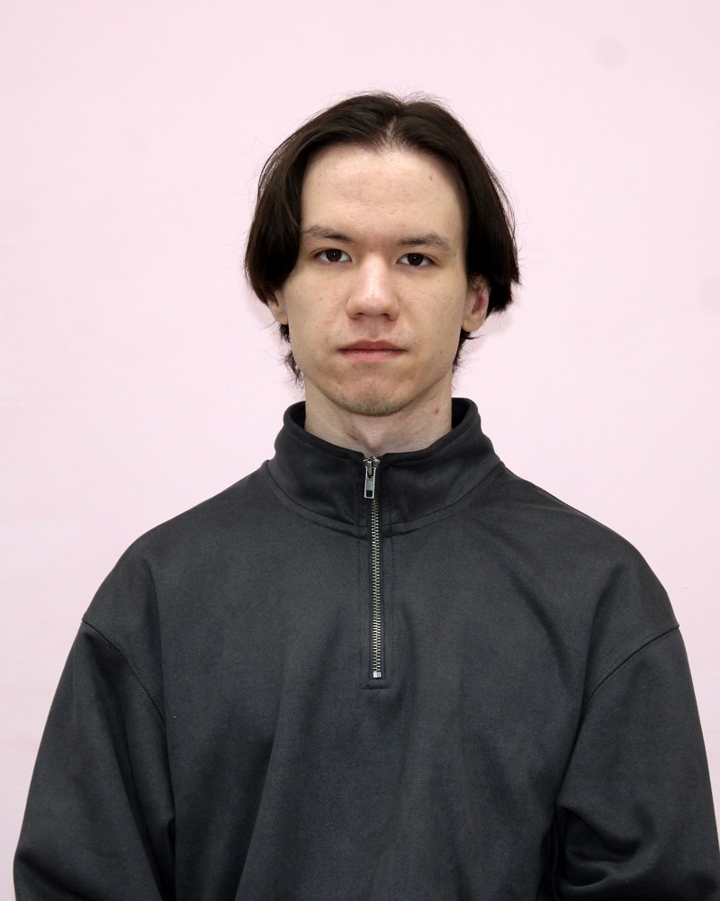 Мерзин Альберт Маратович.